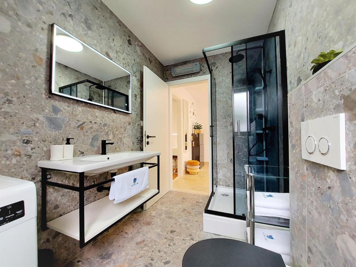 Apartment Emily Слатине Экстерьер фото